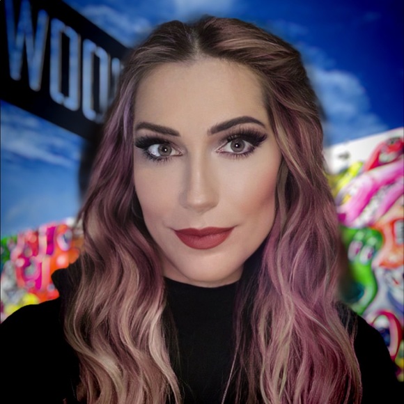 Meet your Posher, Kayla - Picture 12 of 12